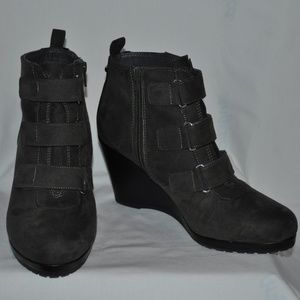 Zipper Boots